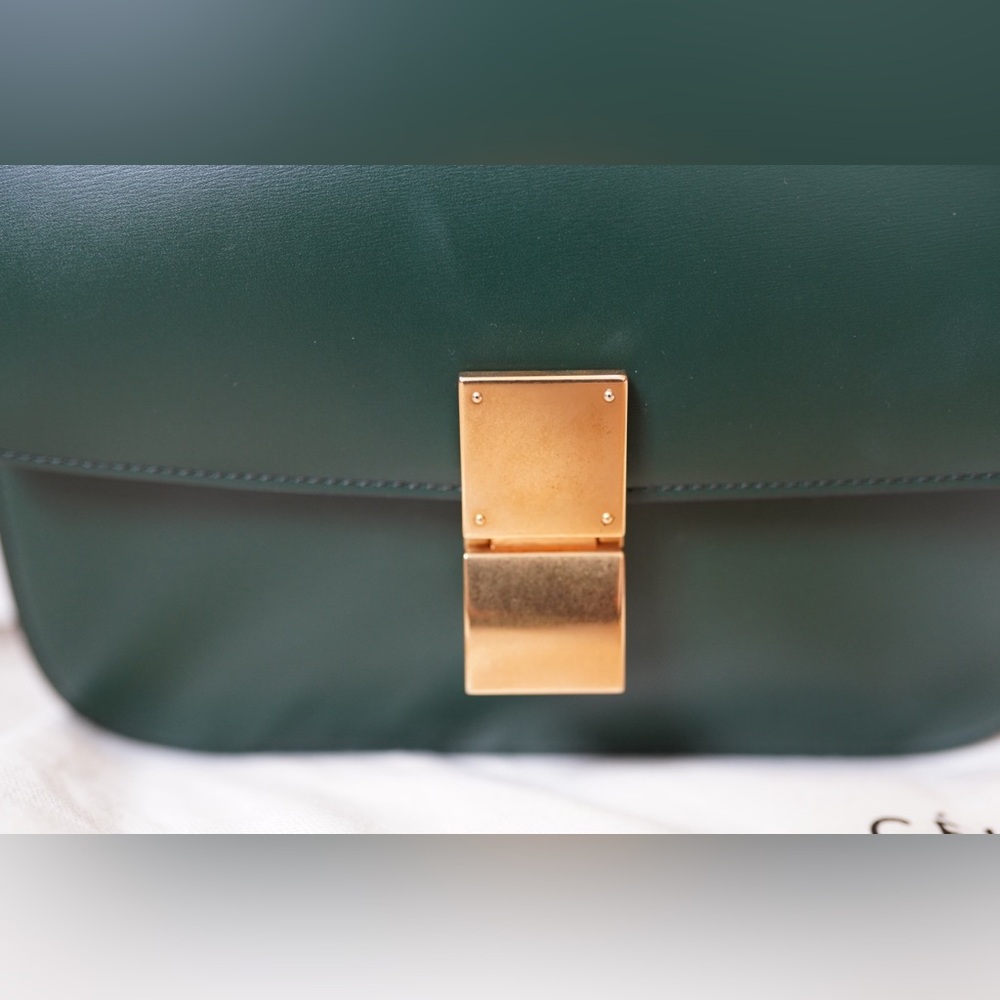 Celine Medium Classic Box Bag in Dark Green - Picture 3 of 10